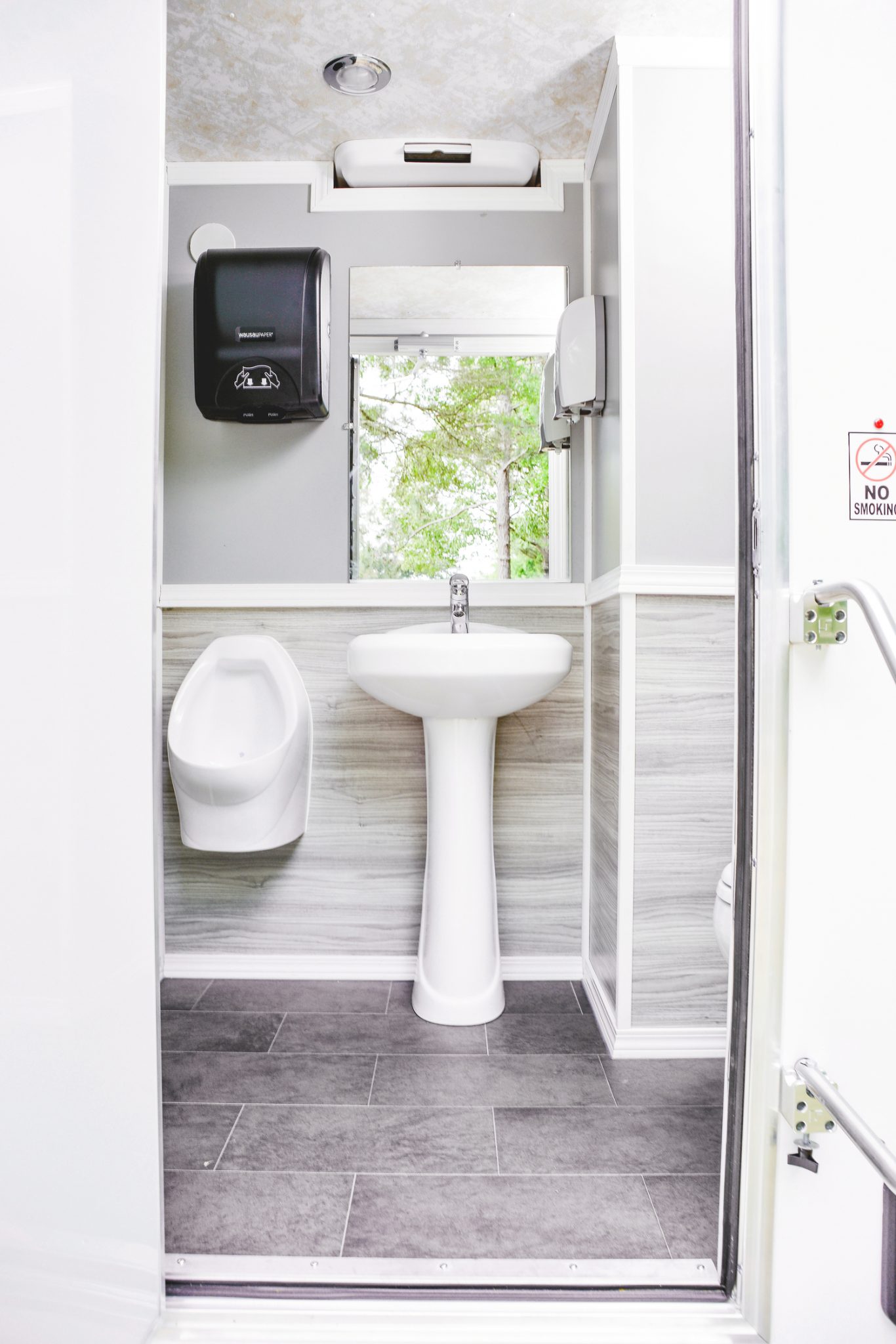 Climate Controlled Comforts of Home 2-Stall Restroom Trailer-6 - Boyett's